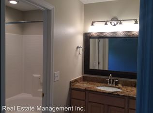 704 Sermons Blvd, Havelock, NC 28532