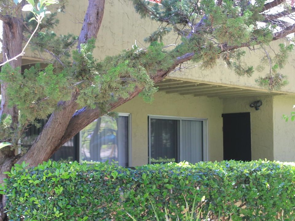 1st image of 281 Tradewinds Dr APT 11