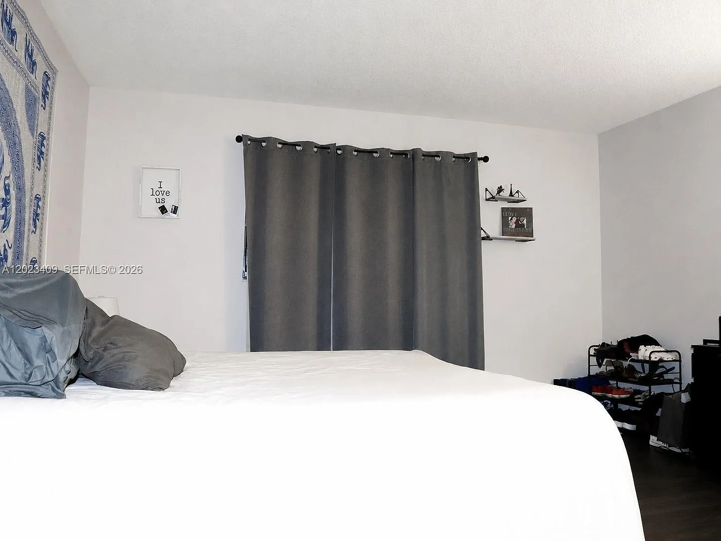 Palm Village Club Condo — Photo 3