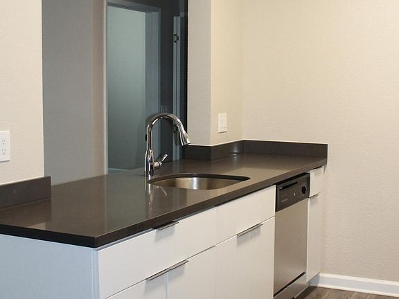 4th image of 6542 Cotton Wood Cir APT J