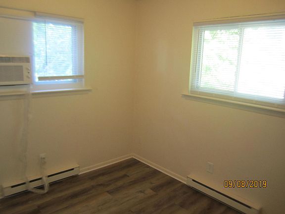 SECOND BEDROOM, UPSTAIRS