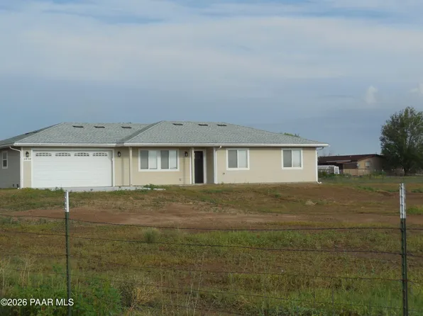 1050 W Missouri Ln, Chino Valley, AZ 86323
