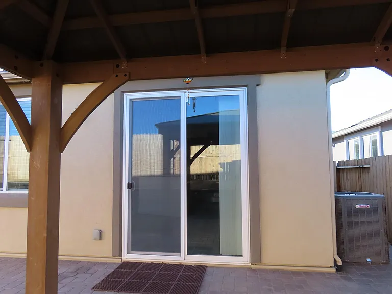 6771 Lookout Peak Dr — Photo 4