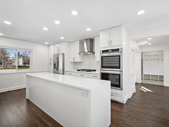 5th image of 1155 Hackberry Rd