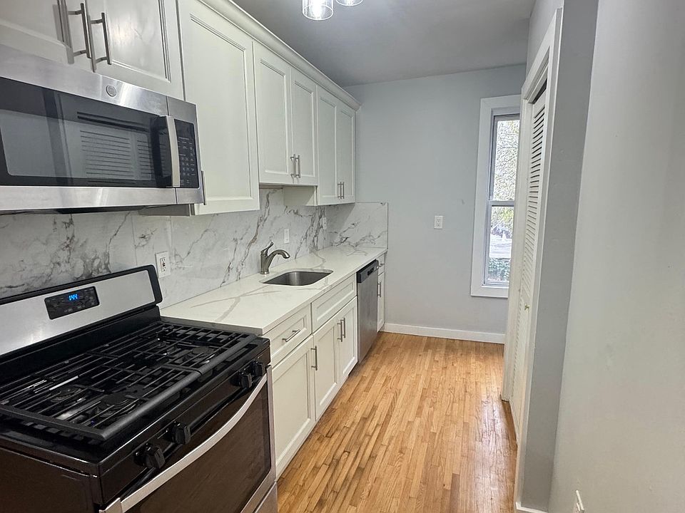 1st image of 97 Webster Ave APT 3B