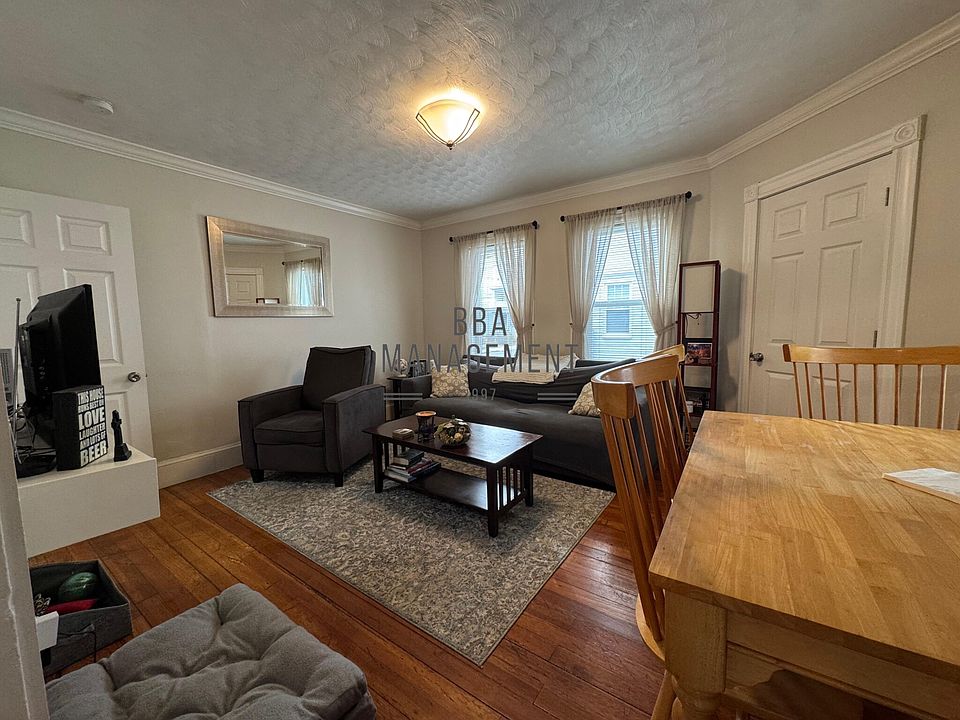 1st image of 16 Montfern Ave #16