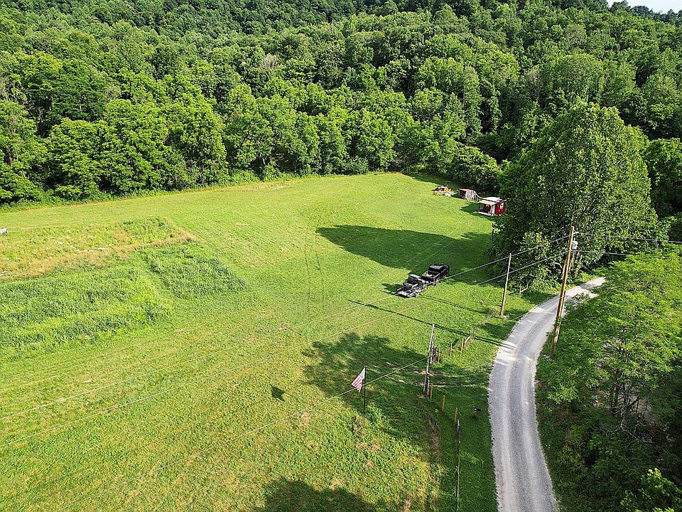 1st image of 1836 Martins Creek Rd