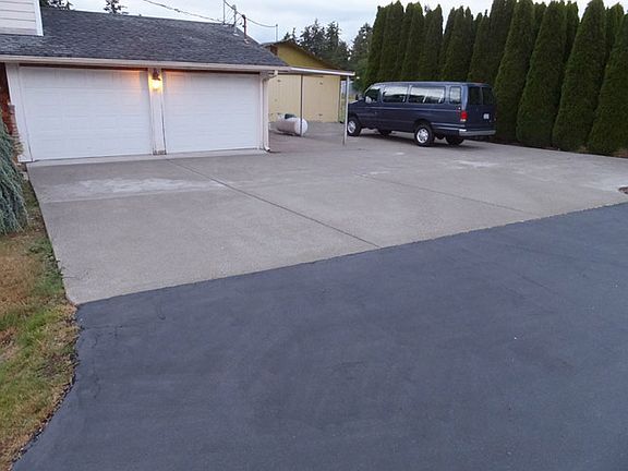4th image of 12115 43rd Street Ct E
