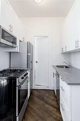Rented by Compass | media 4