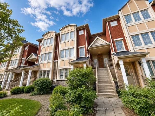 3975 Eglinton Ave W #13, Mississauga, ON L5M 0E7