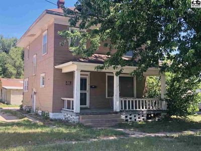 6 N Elm St, Hutchinson, KS, 67501