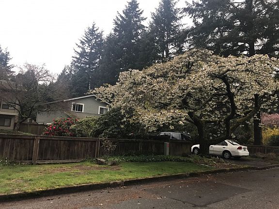2nd image of 18329 132nd Pl NE