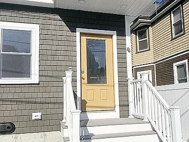 76 Brent St #2 — Photo 1