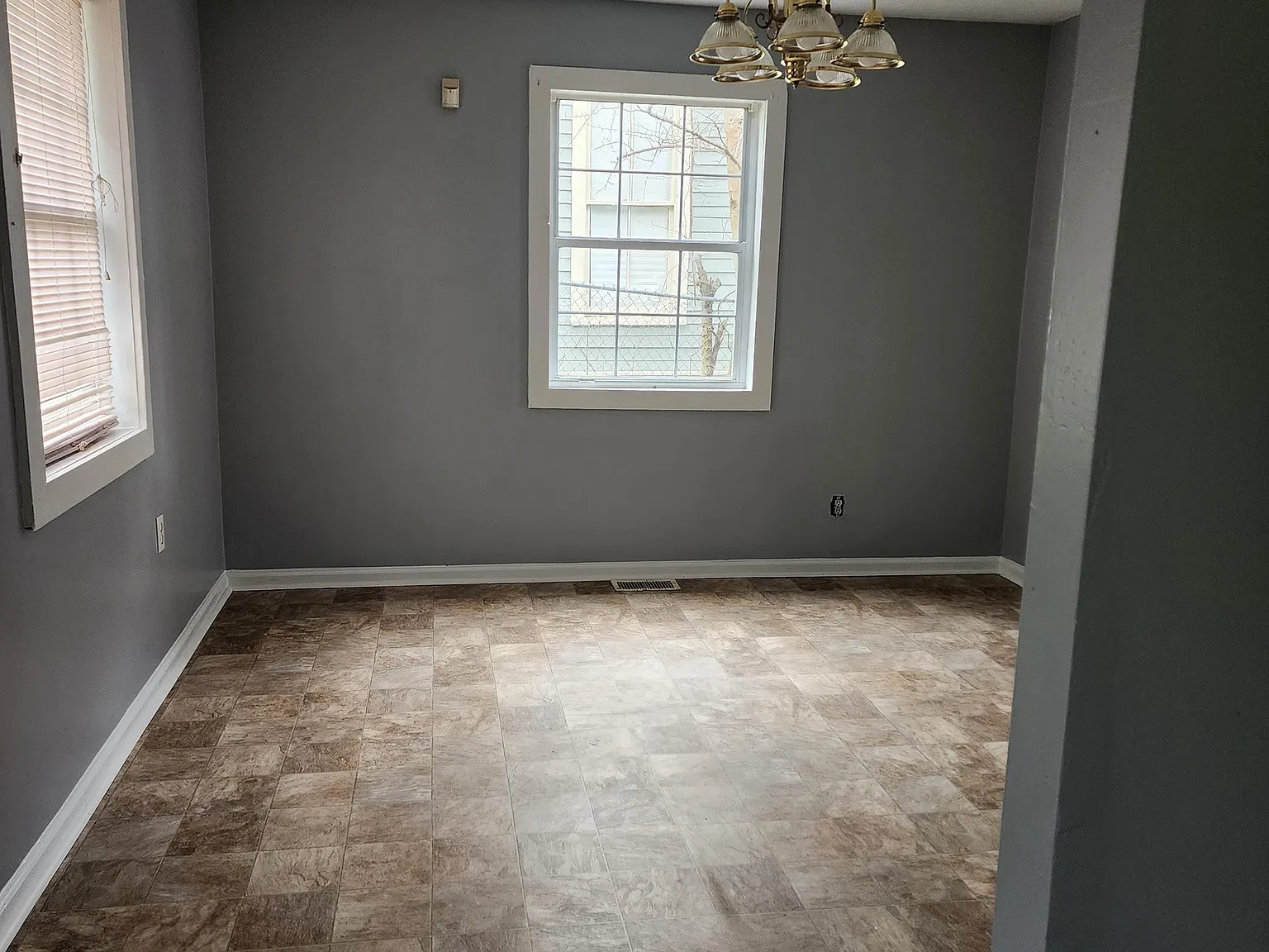 1347 Jackson Street - 1 — Photo 3