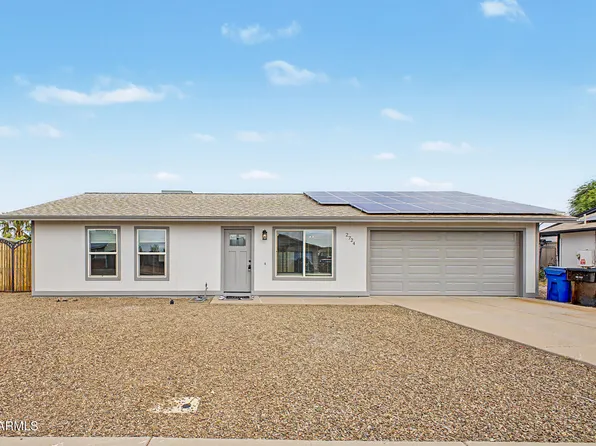 2724 E Holmes Avenue, Mesa, AZ 85204