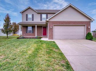 3233 Helmsford Ct, Evansville, IN 47715