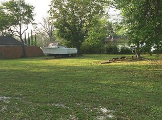 612 Main St, La Marque, TX 77568