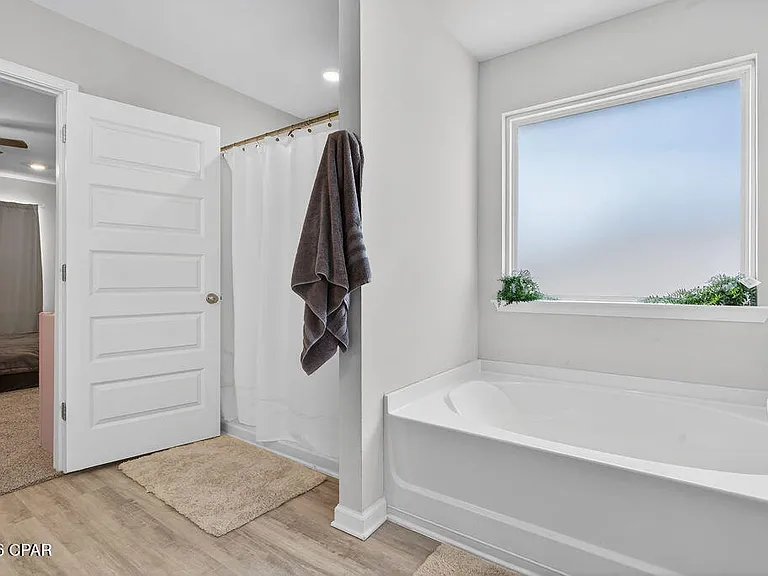 6615 Atkins Rd — Photo 26