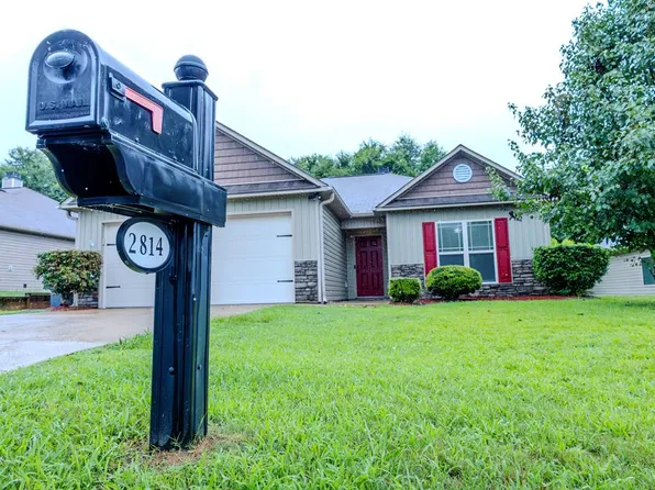 2814 Nancy Dr, Phenix City, AL 36870