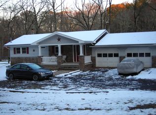 7464 Cherry Valley Rd, Stroudsburg, PA 18360