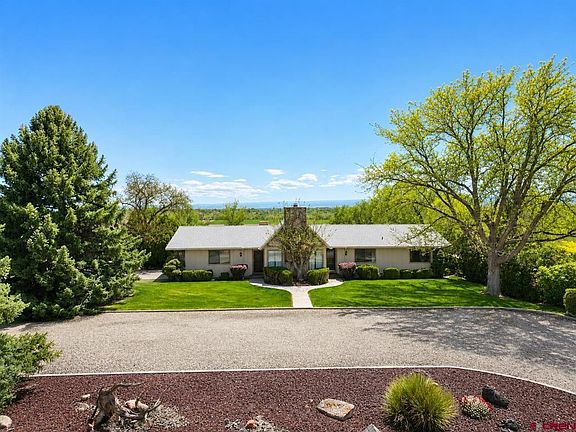 2nd image of 2323 Pioneer Road