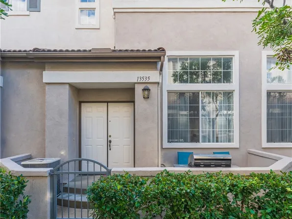 13535 Cobblestone Ln, Westminster, CA 92683