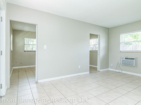 5th image of 4524 Goddard Ave APT B