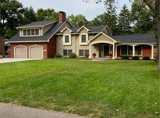 3334 Woodland Pkwy, Columbus, IN 47203