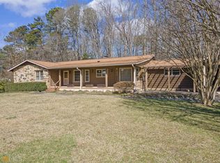 147 Seay Rd, Fayetteville, GA 30215