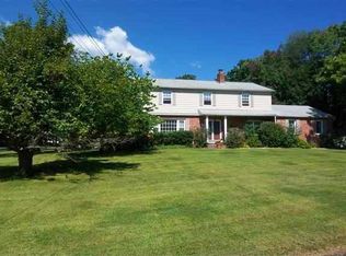 220 Arnold Dr, Kingston, NY 12401