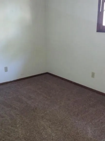 906 Vine St — Photo 10