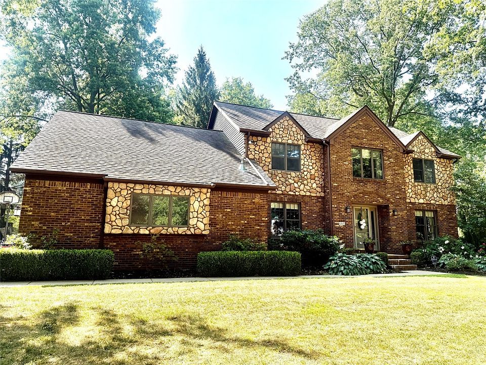 1st image of 6365 Lindenfield Dr