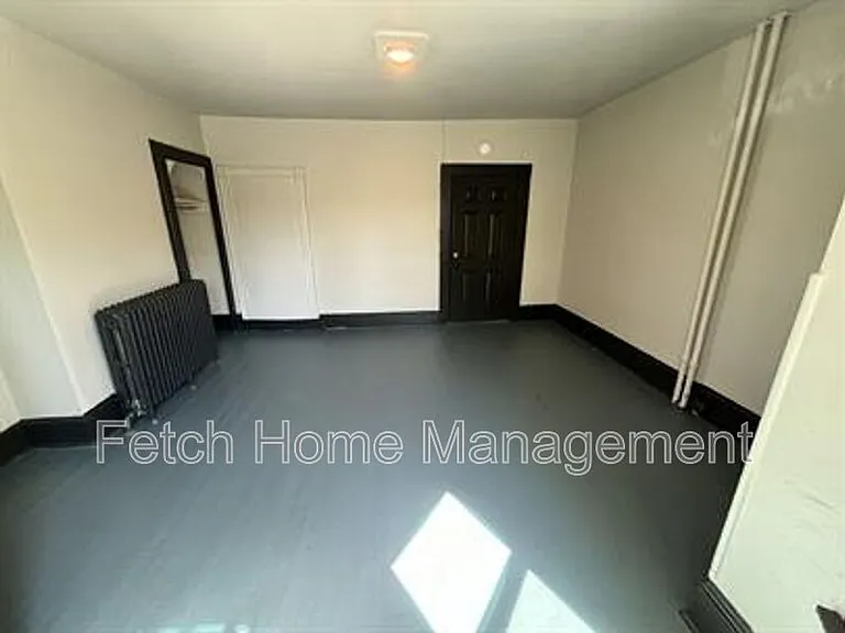 19 S Ann St #6 — Photo 4