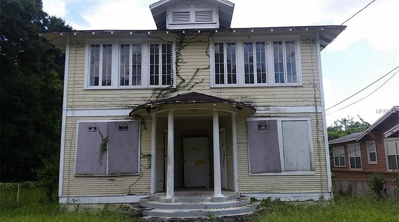 1st image of 915 E 23rd Ave