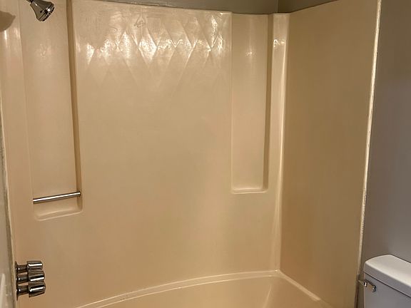 4th image of 9560 E Lincoln St APT 13