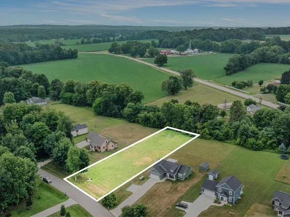 Cygnet Dr, Otsego, MI 49078