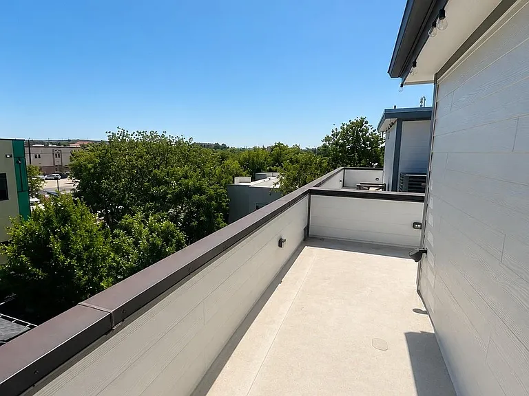 4406 Munger Ave #3 — Photo 27