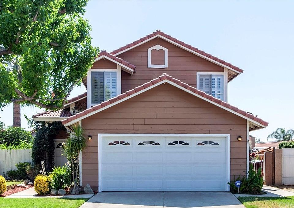1st image of 24371 Hilda Ct