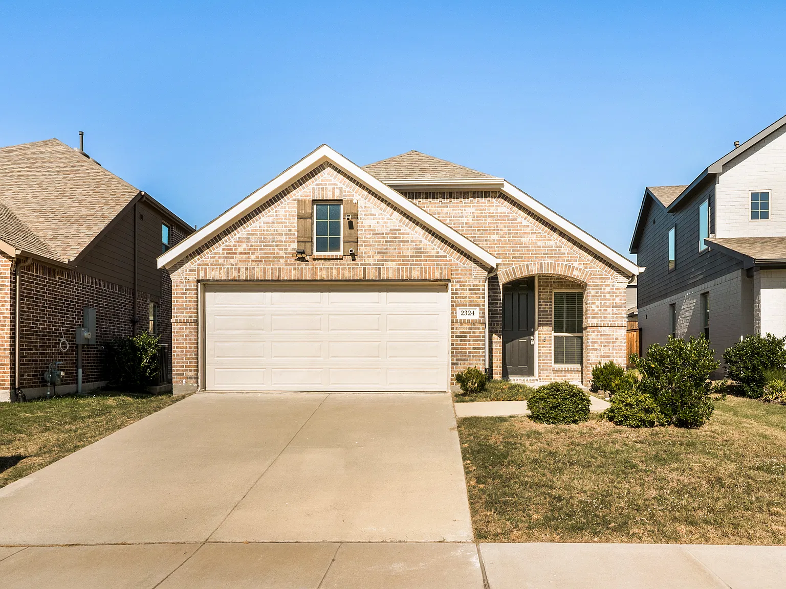 3 bed, 1520 sqft, $2,200 — Photo 1