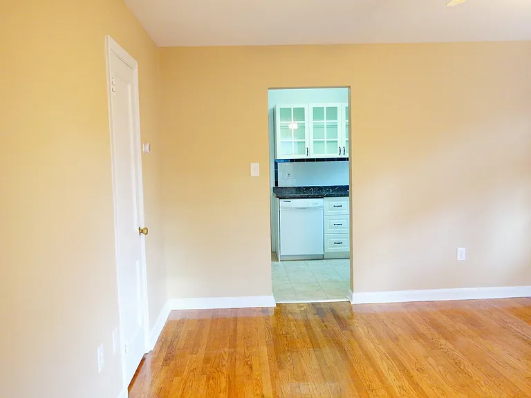 8203 Garland Ave — Photo 3