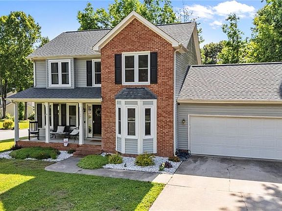 2nd image of 1201 Deerfield Dr