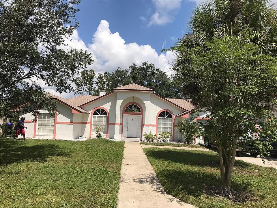 1st image of 6921 Oakmore Ln