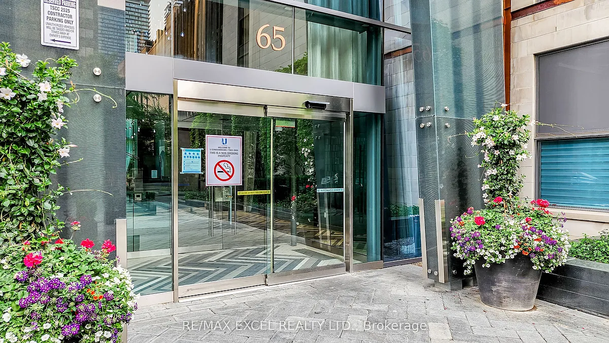 Building Photo - 65 Saint Mary St #4105