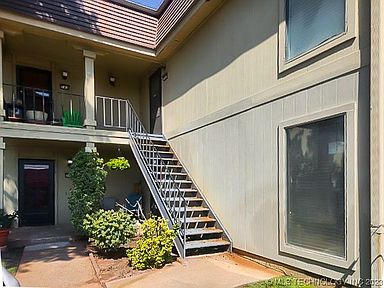 6732 S Lewis Ave UNIT 302, Tulsa, OK 74136 | Zillow