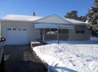 19 Oakfield Rd, Toms River, NJ 08757