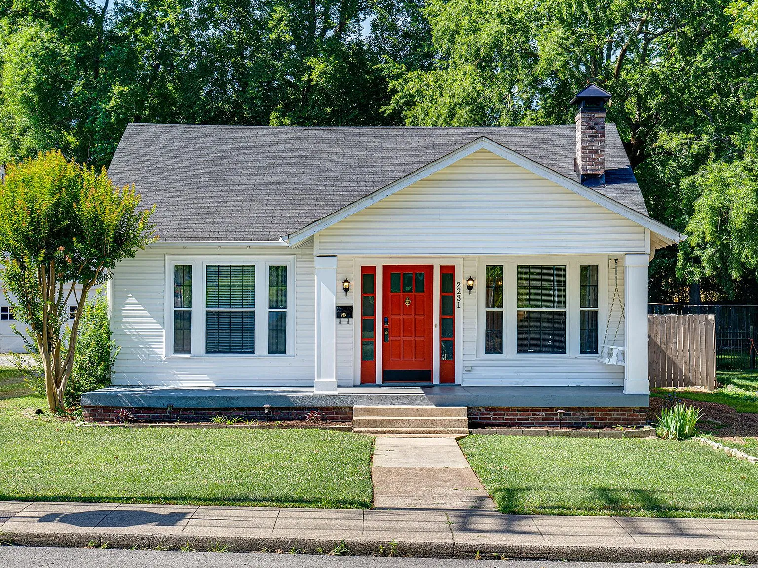 2231 Blair Blvd — Photo 4