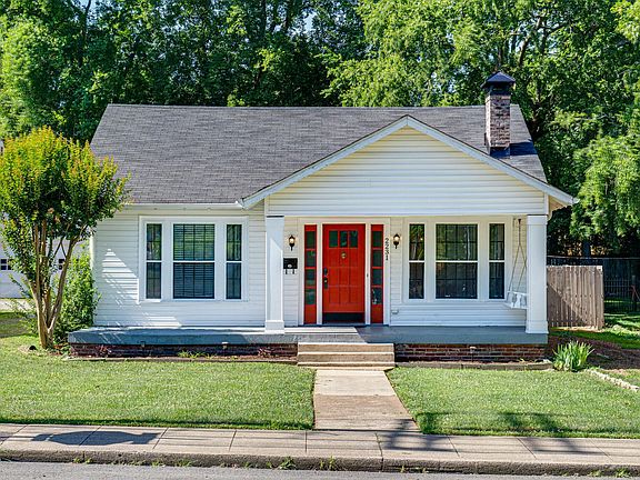 4th image of 2231 Blair Blvd