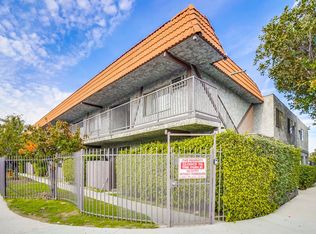 14235-14237 Vanowen, Van Nuys, CA 91405