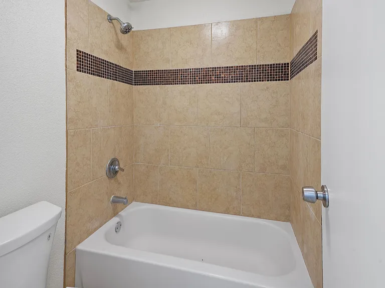 2021 Spenwick Dr #510 — Photo 5