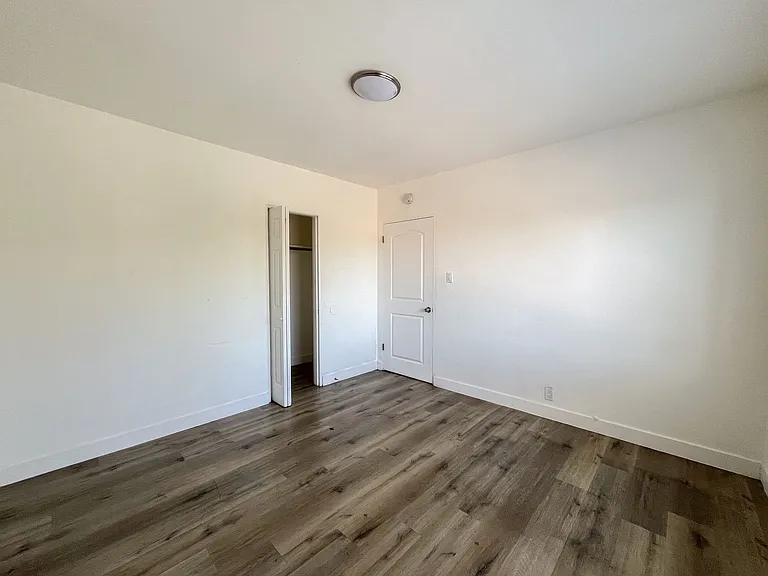 6729-6803 Middleton St — Photo 18